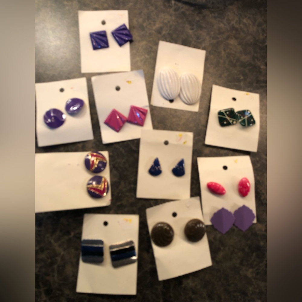 11 pairs pierced vintage earrings!